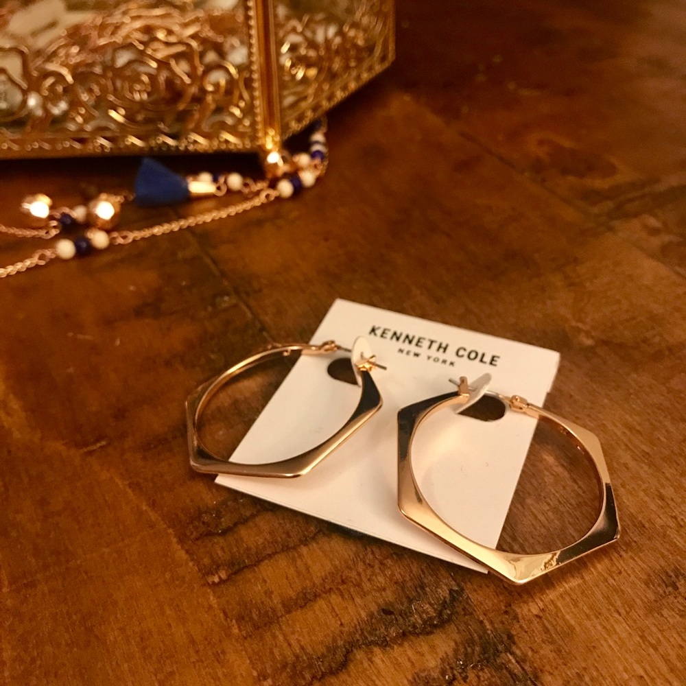 Kenneth Cole - Hexagonal Hoop Gold earrings